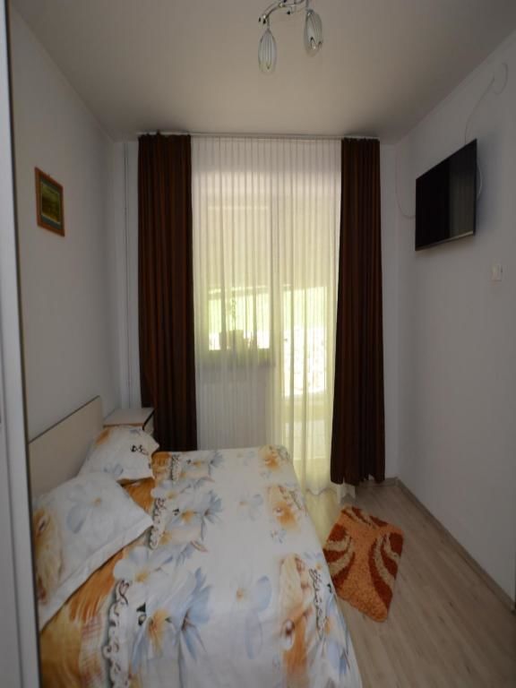 Проживание в семье Casa Darius Совата