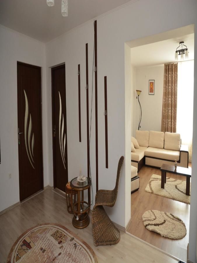 Проживание в семье Casa Darius Совата-12